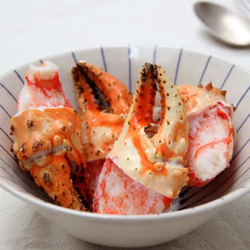 [SF080] Boiled Alaskan King Crab Claw 4L Half Shell (8-10pc/pack)